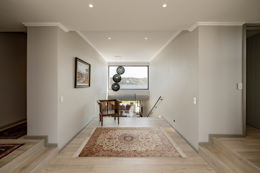 4 Bedroom Property for Sale in Brackenridge Western Cape